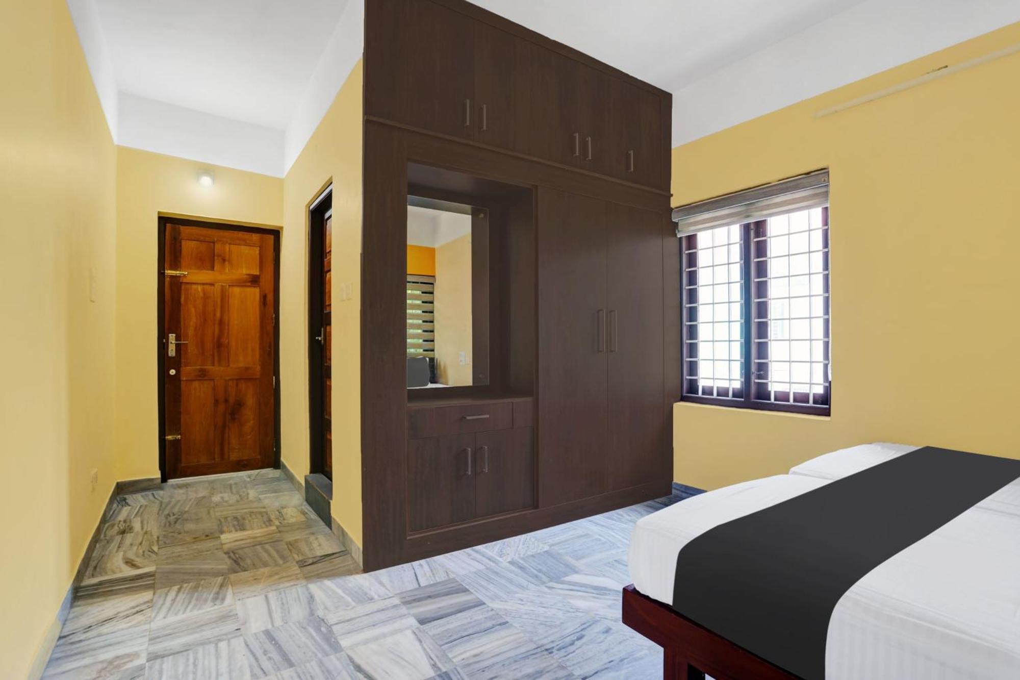 Super Hotel O Lm Residency Thiruvananthapuram Eksteriør bilde